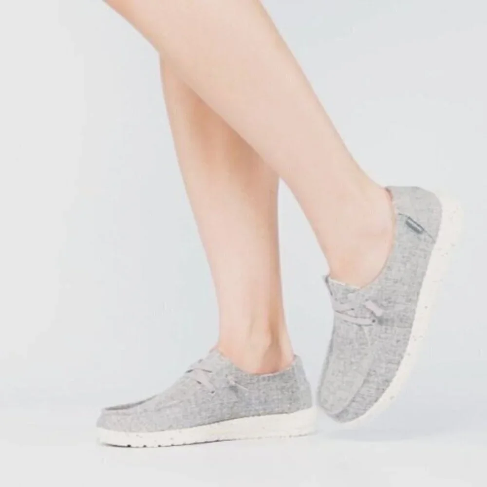 HEYDUDE Wendy Women's Linen Lace Up Loafer Shoes Size 10 Iron Gray